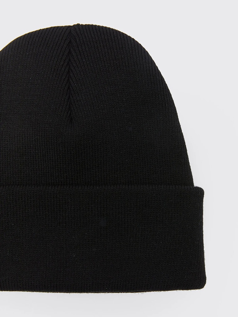 Black Winter Hat- (12-18 years)