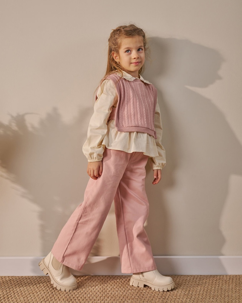 Three-Piece Girls' Holiday Outfit with Lace Collar Shirt, Sweater, and Relaxed Fit Trousers -Pink