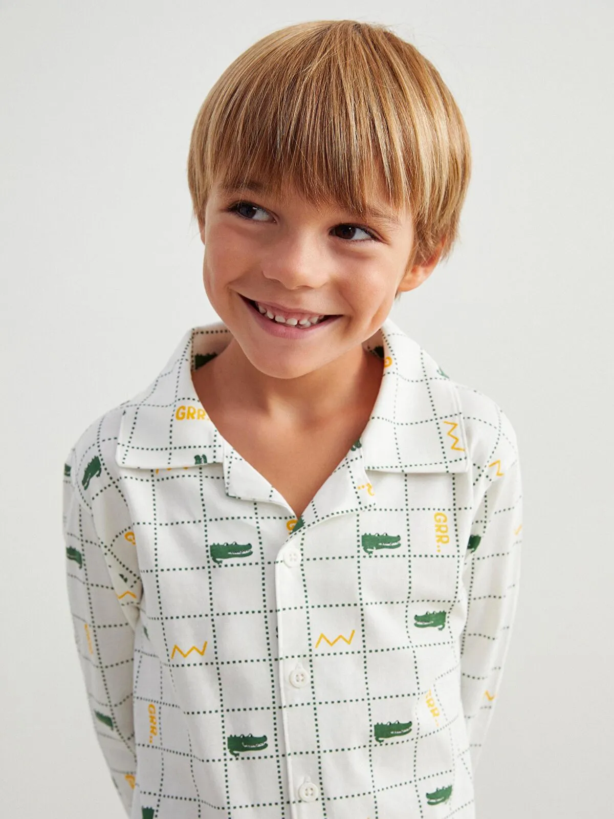 Off-White Shirt Collar Plaid Pattern Long-Sleeved Boys' Pajama Set