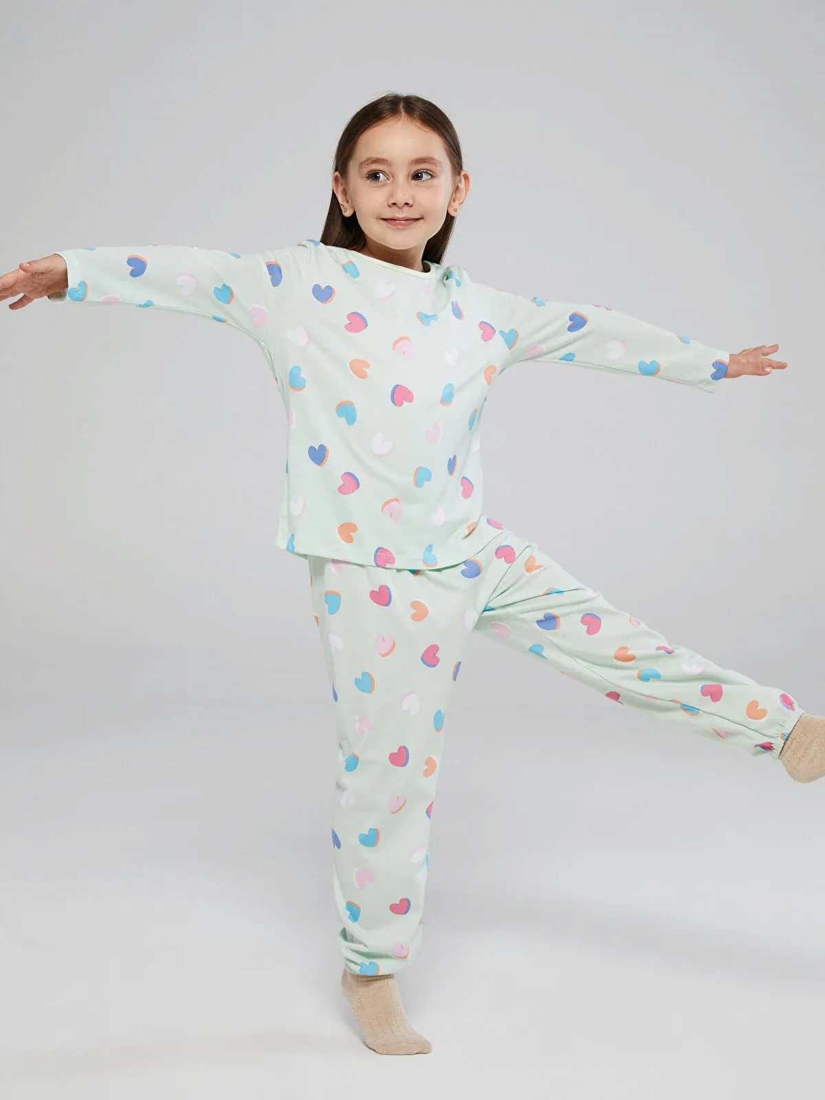 Green Crew Neck Girls' Pajama Set