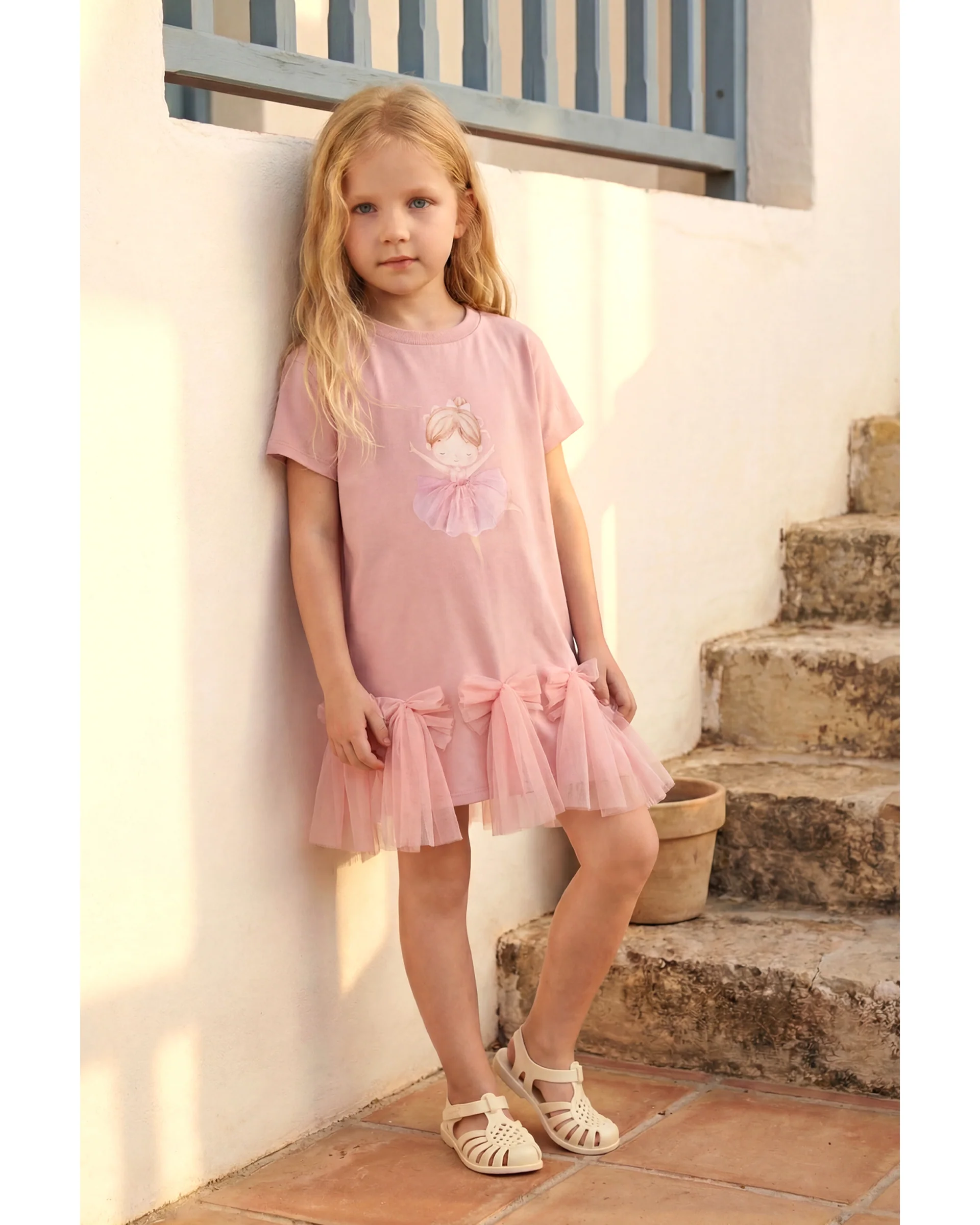 Girls’ Dress with Ballerina Figure and Tulle Skirt Detail (Ages 3–6)